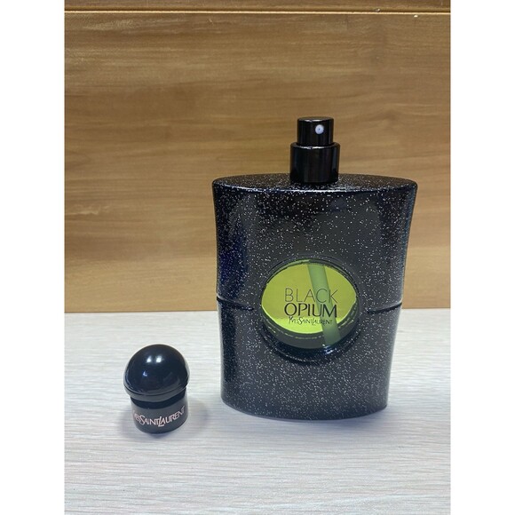 Yves Saint Laurent Black Opium Illicit Green Eau de Parfum 38U9007 2.5 fl oz - Picture 4 of 5
